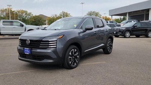 Gun Metallic 2025 Nissan Kicks SV