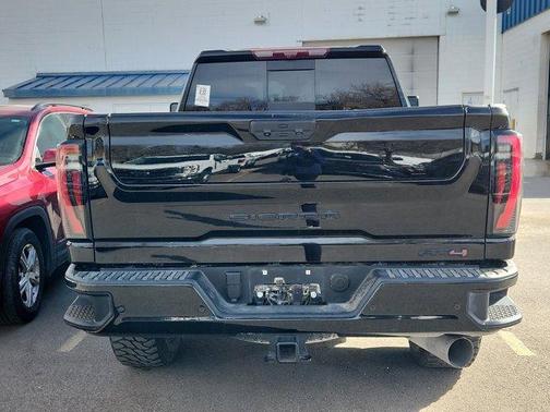 2024 GMC Sierra 2500 AT4