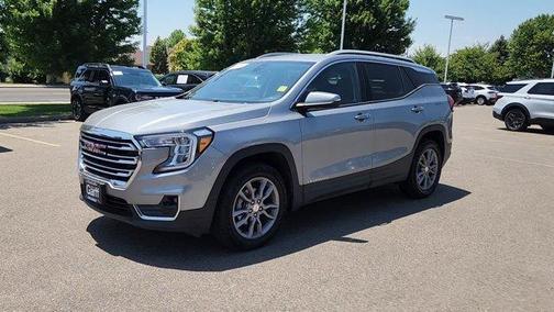 Sterling 2024 GMC Terrain SLT