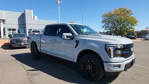 Avalanche 2026 Ford F-150 Platinum