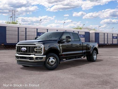 Agate Black Metallic 2027 Ford F-350 Lariat Super Duty