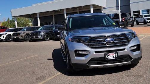 Iconic Silver Metallic 2023 Ford Explorer XLT
