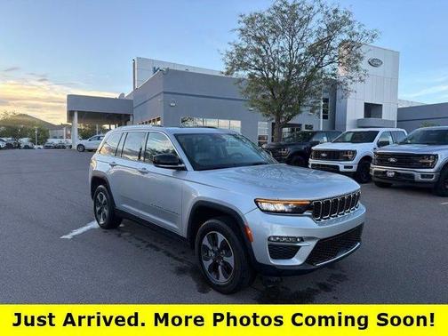 Silver Zynith 2024 Jeep Grand Cherokee 4xe Base