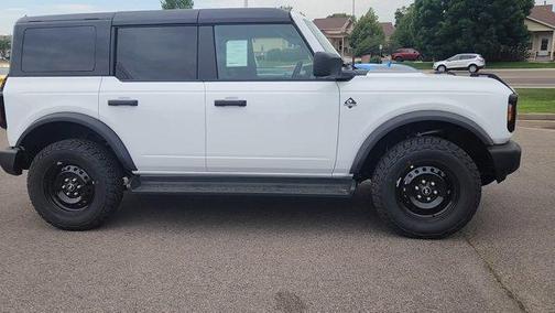 Oxford White 2026 Ford Bronco Outer Banks