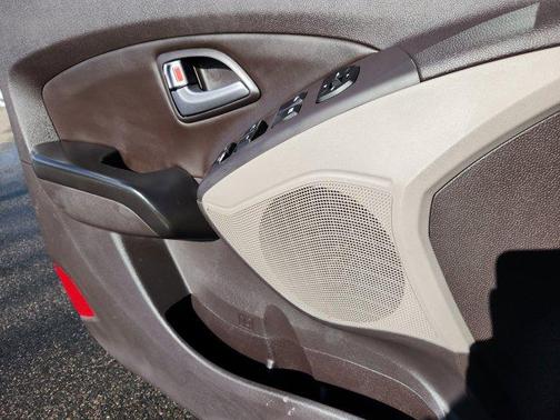 2014 Hyundai TUCSON SE