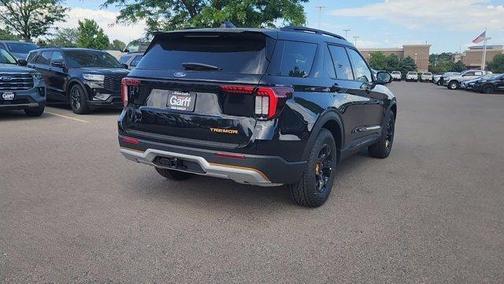 Agate Black Metallic 2026 Ford Explorer Tremor