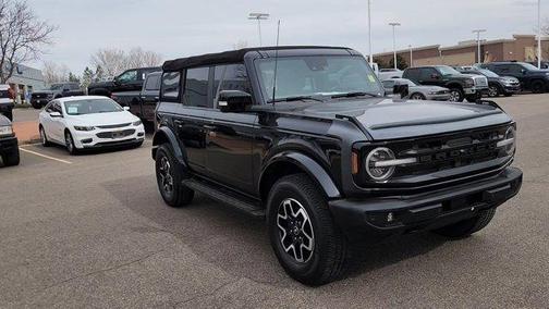 2022 Ford Bronco Outer Banks