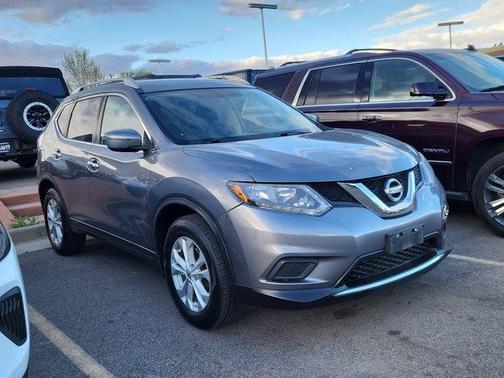 Gun Metallic 2016 Nissan Rogue SV