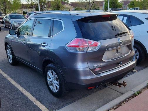 Gun Metallic 2016 Nissan Rogue SV