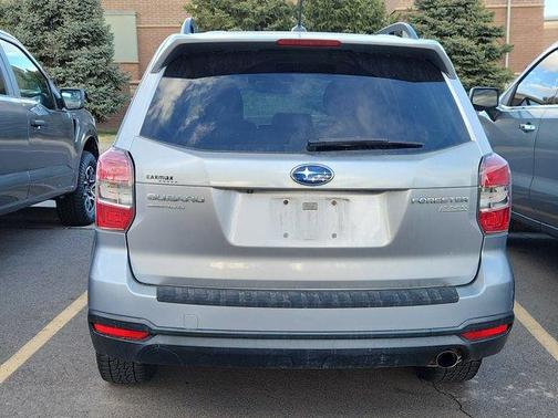 Ice Silver Metallic 2015 Subaru Forester 2.5i Touring