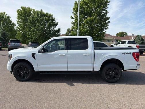Oxford White 2023 Ford F-150 XLT