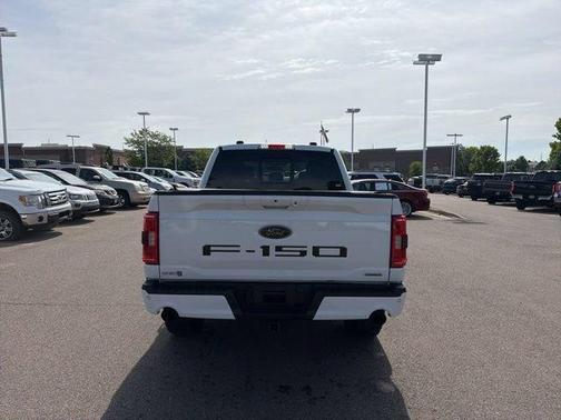 Oxford White 2023 Ford F-150 XLT