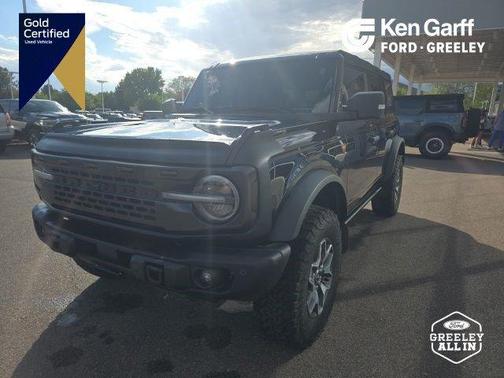 Shadow Black 2023 Ford Bronco Badlands