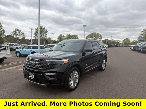 Agate Black Metallic 2022 Ford Explorer King Ranch