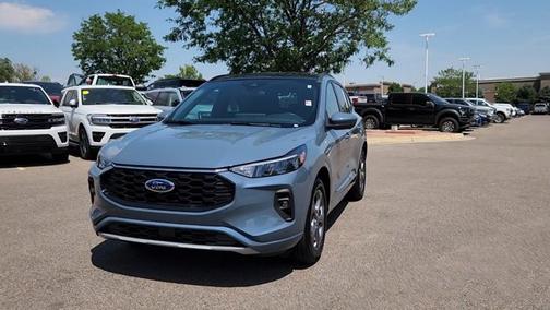 2023 Ford Escape ST-LINE SELECT
