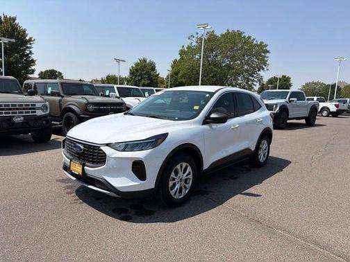 Oxford White 2024 Ford Escape Active
