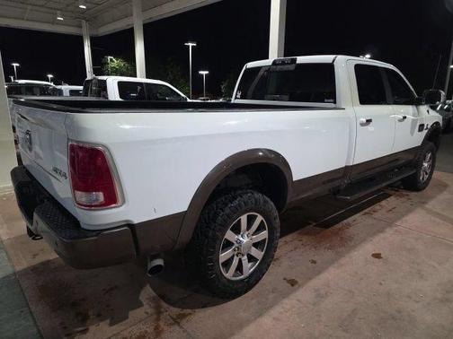 Bright White Clearcoat 2018 RAM 2500 Longhorn