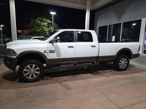 Bright White Clearcoat 2018 RAM 2500 Longhorn
