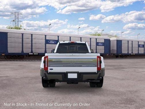 Star White 2026 Ford F-450 King Ranch