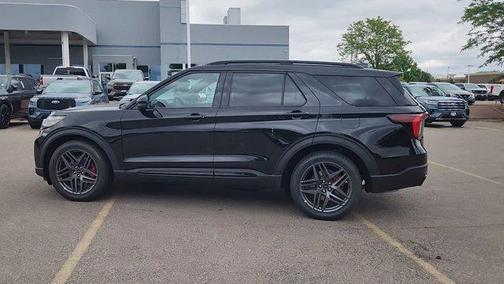 Agate Black Metallic 2026 Ford Explorer ST