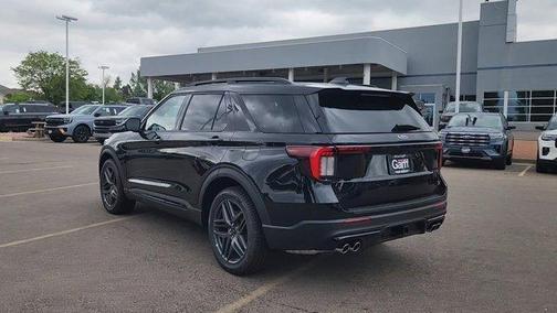 Agate Black Metallic 2026 Ford Explorer ST
