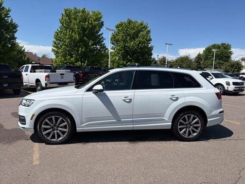 Glacier White Metallic 2018 Audi Q7 3.0T Prestige
