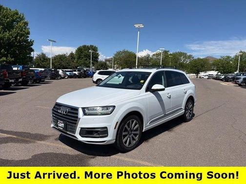 Glacier White Metallic 2018 Audi Q7 3.0T Prestige