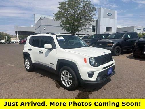 Alpine White Clearcoat 2021 Jeep Renegade Latitude