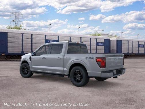 Avalanche 2026 Ford F-150 XLT