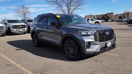 2025 Ford Explorer ST
