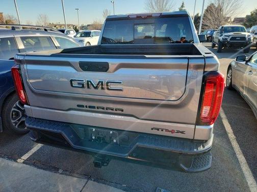2023 GMC Sierra 1500 AT4X