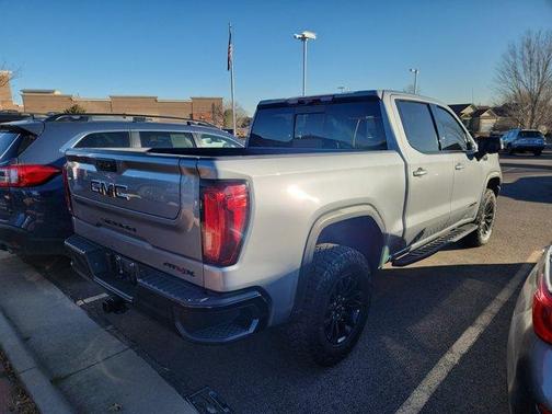 2023 GMC Sierra 1500 AT4X