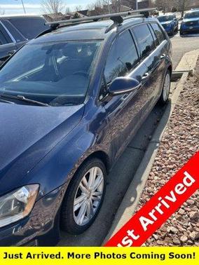 2015 Volkswagen Golf SportWagen S