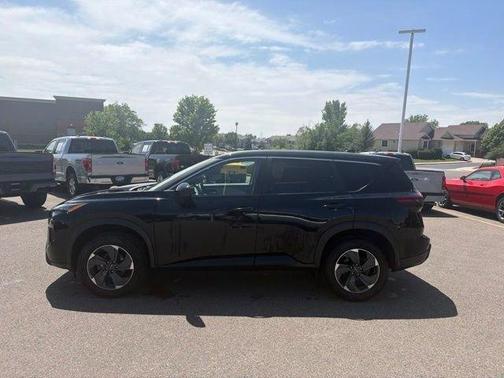 Super Black 2025 Nissan Rogue SV