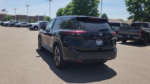 Super Black 2025 Nissan Rogue SV