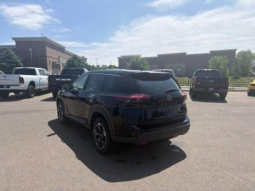 Super Black 2025 Nissan Rogue SV