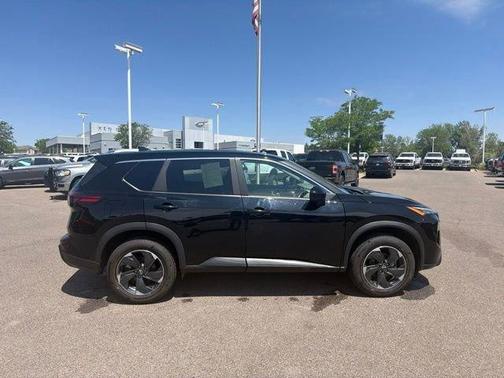 Super Black 2025 Nissan Rogue SV