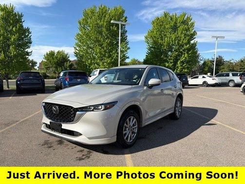 Platinum 2025 Mazda CX-5 2.5 S Select Package