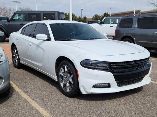 2016 Dodge Charger SXT