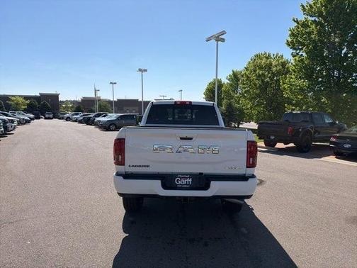 Bright White Clearcoat 2025 RAM 2500 Laramie