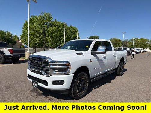 Bright White Clearcoat 2025 RAM 2500 Laramie