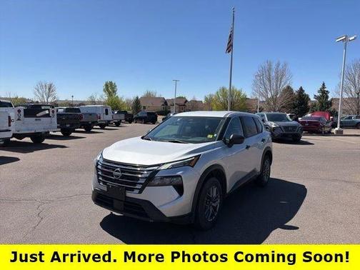 Brilliant Silver Metallic 2024 Nissan Rogue S