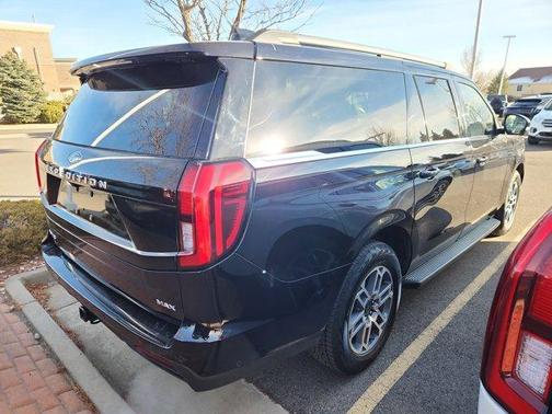 2025 Ford Expedition Max Active