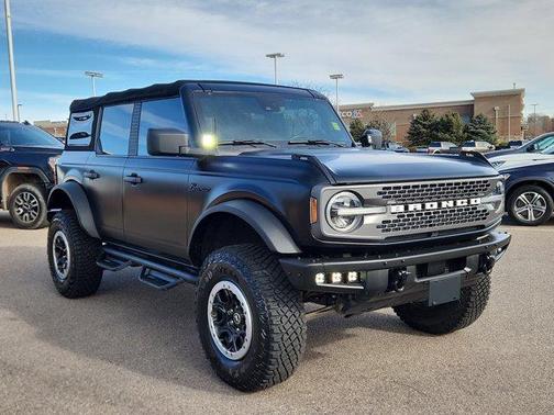 2022 Ford Bronco Badlands