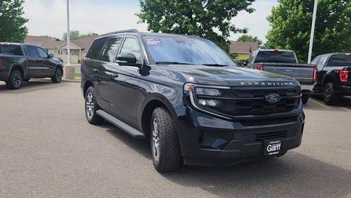 Black Metallic 2025 Ford Expedition Active