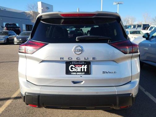 2024 Nissan Rogue SV