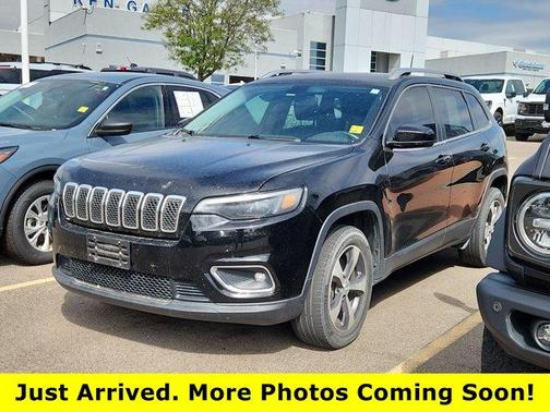 Diamond Black 2019 Jeep Cherokee Limited