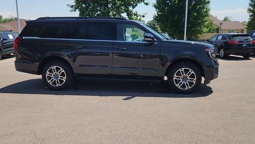 Dark Matter Gray Metallic 2026 Ford Expedition Max Active