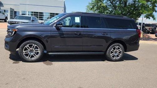 Dark Matter Gray Metallic 2026 Ford Expedition Max Active