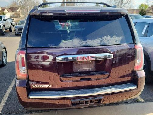 2017 GMC Yukon Denali